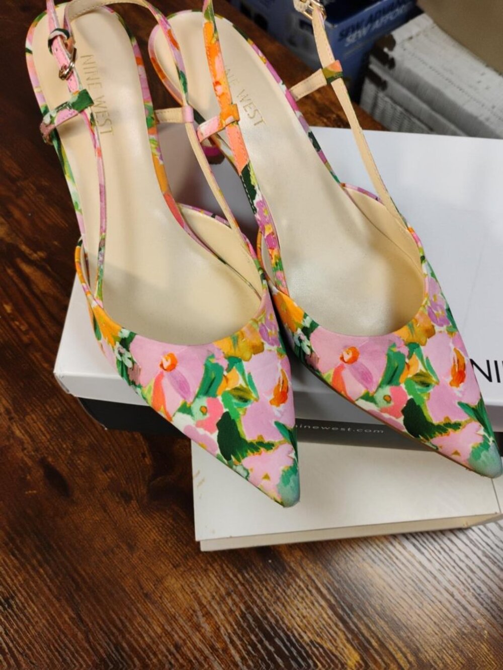 Nine West Rillas 2 Pink Floral Pointed Toe Slingback Heels Size 9M - Picture 2 of 6